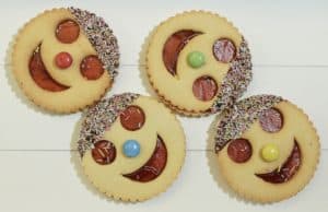 How to raise money with bake sales